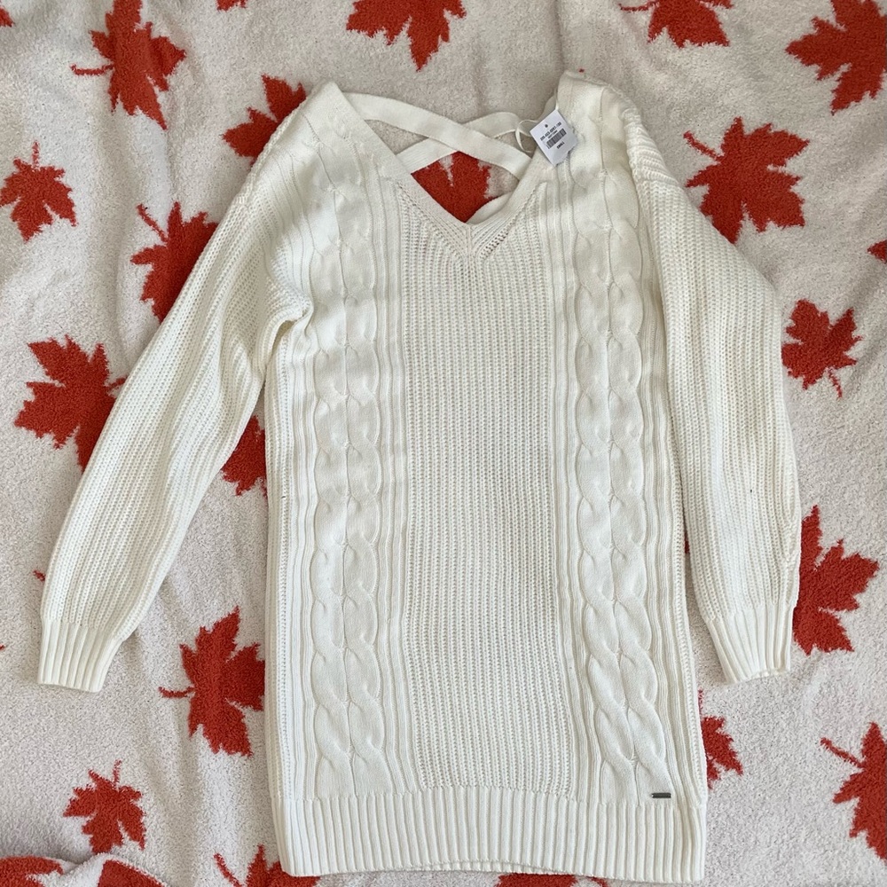 NWT KNITTED DRESS